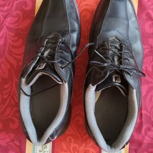 Mens black FJ golf shoes